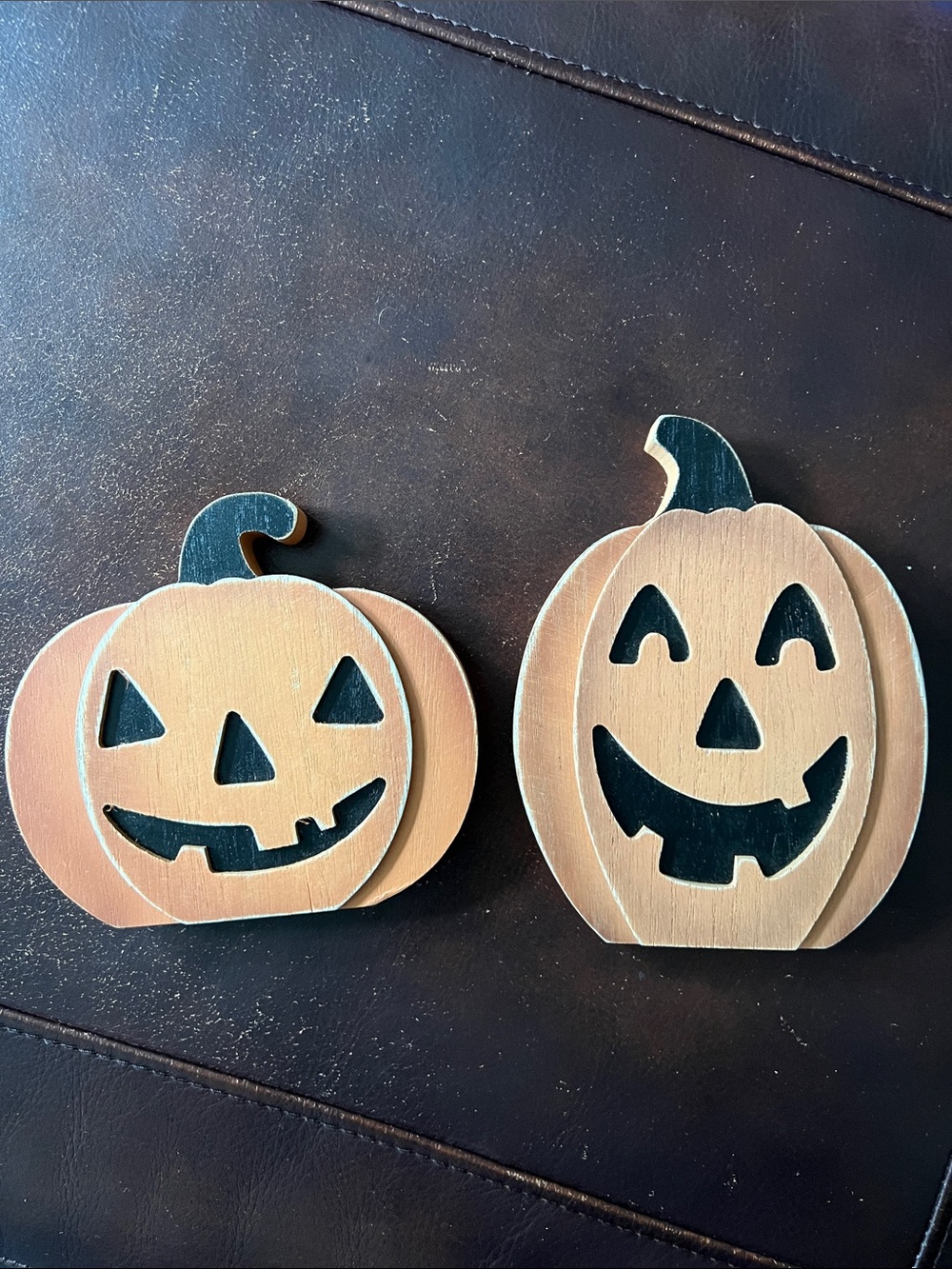 Wood Pumpkin Jack-o'-Lantern Set